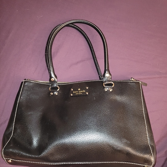 Kate Spade Purse - Picture 1 of 2